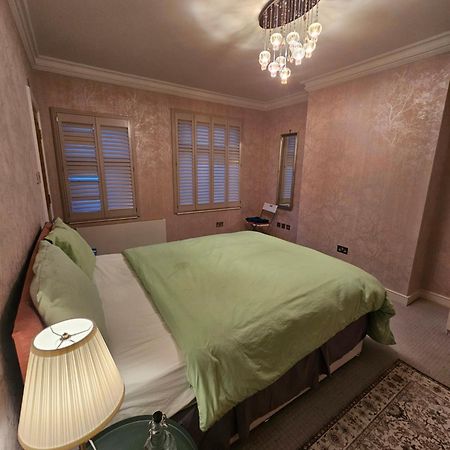 Bed and Breakfast Brentford House Exterior foto